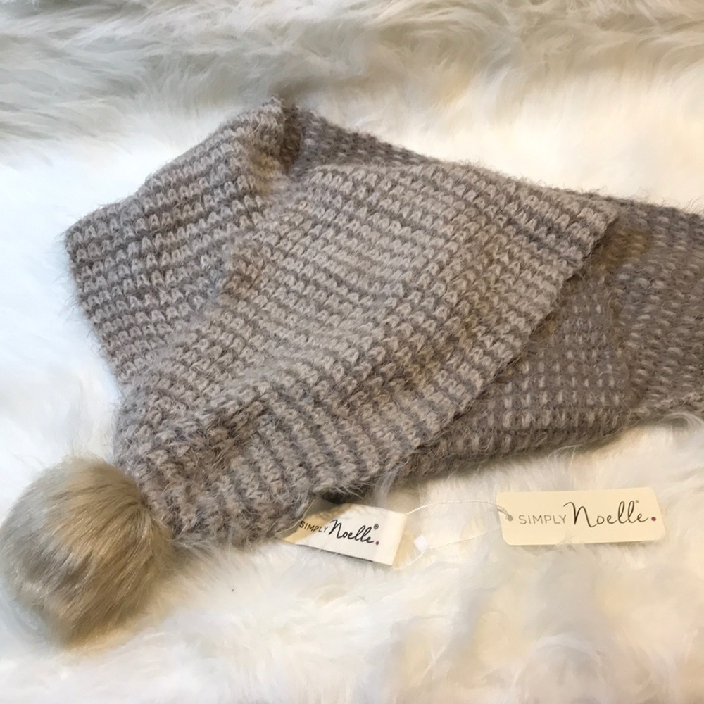 Simply Noelle scarf 🧣